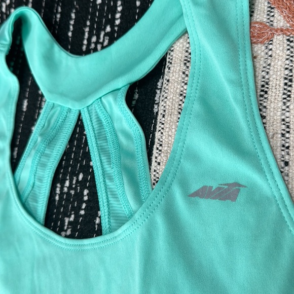 Avía work out tank tops- one mint green the other lavender - Picture 9 of 12